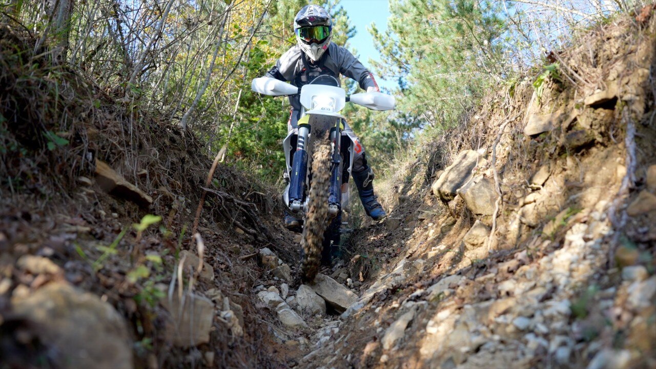 Test Husqvarna TE 125 MY25: bentornata!